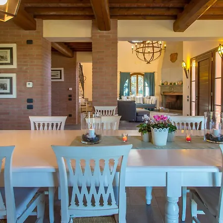 Beautiful In With Jacuzzi Casa vacanze
