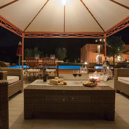 Beautiful In Montelopio With Jacuzzi Monte Lopio